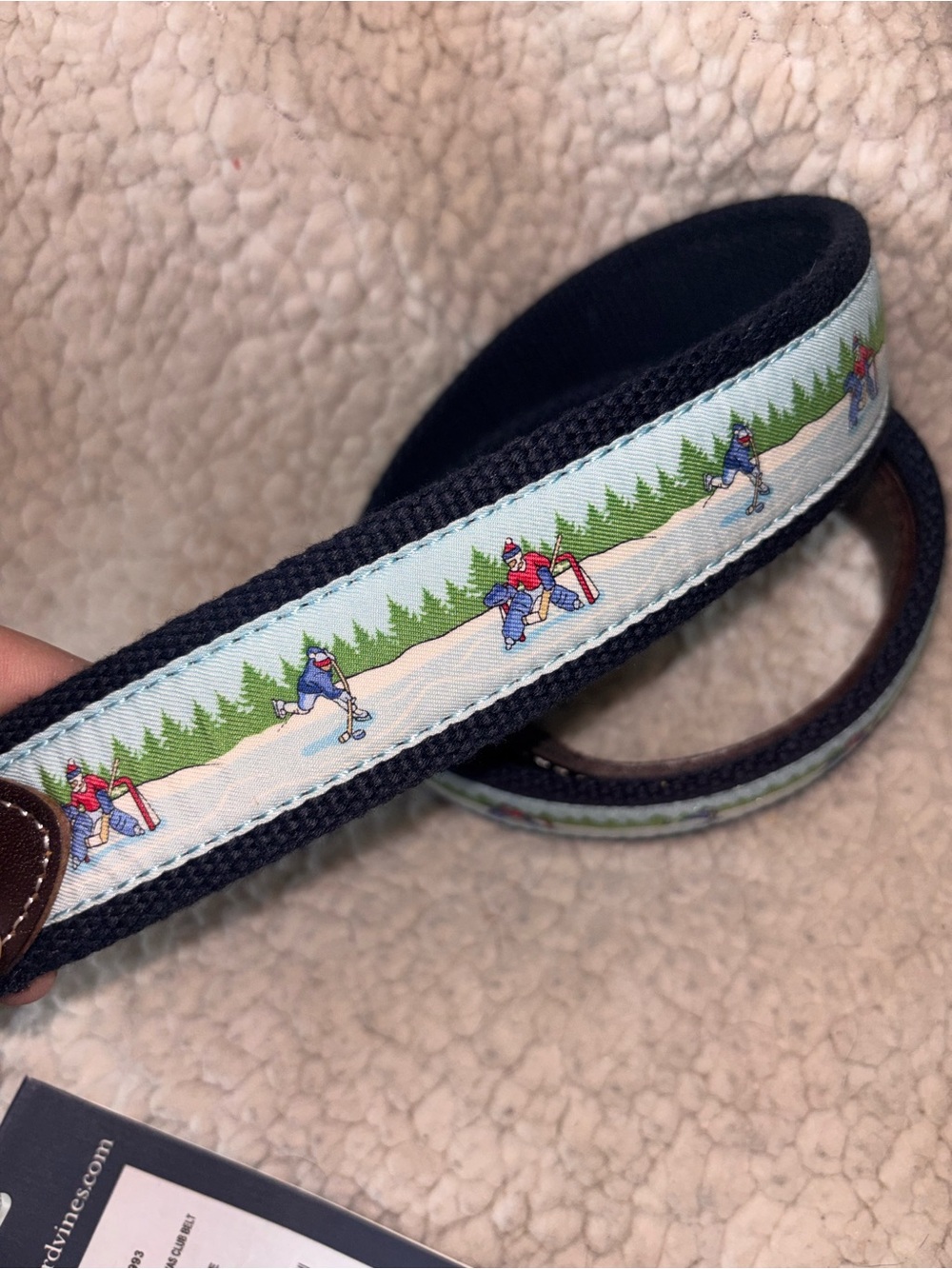 Vineyard Vines NWT Pond Hockey Canvas Club Belt Crystal Blue Size 36 - Picture 3 of 5